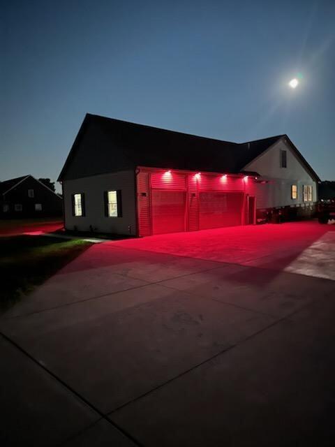 Belleville, Michigan, 48111, United States, 5 Bedrooms Bedrooms, ,5 BathroomsBathrooms,Residential,For Sale,1976520