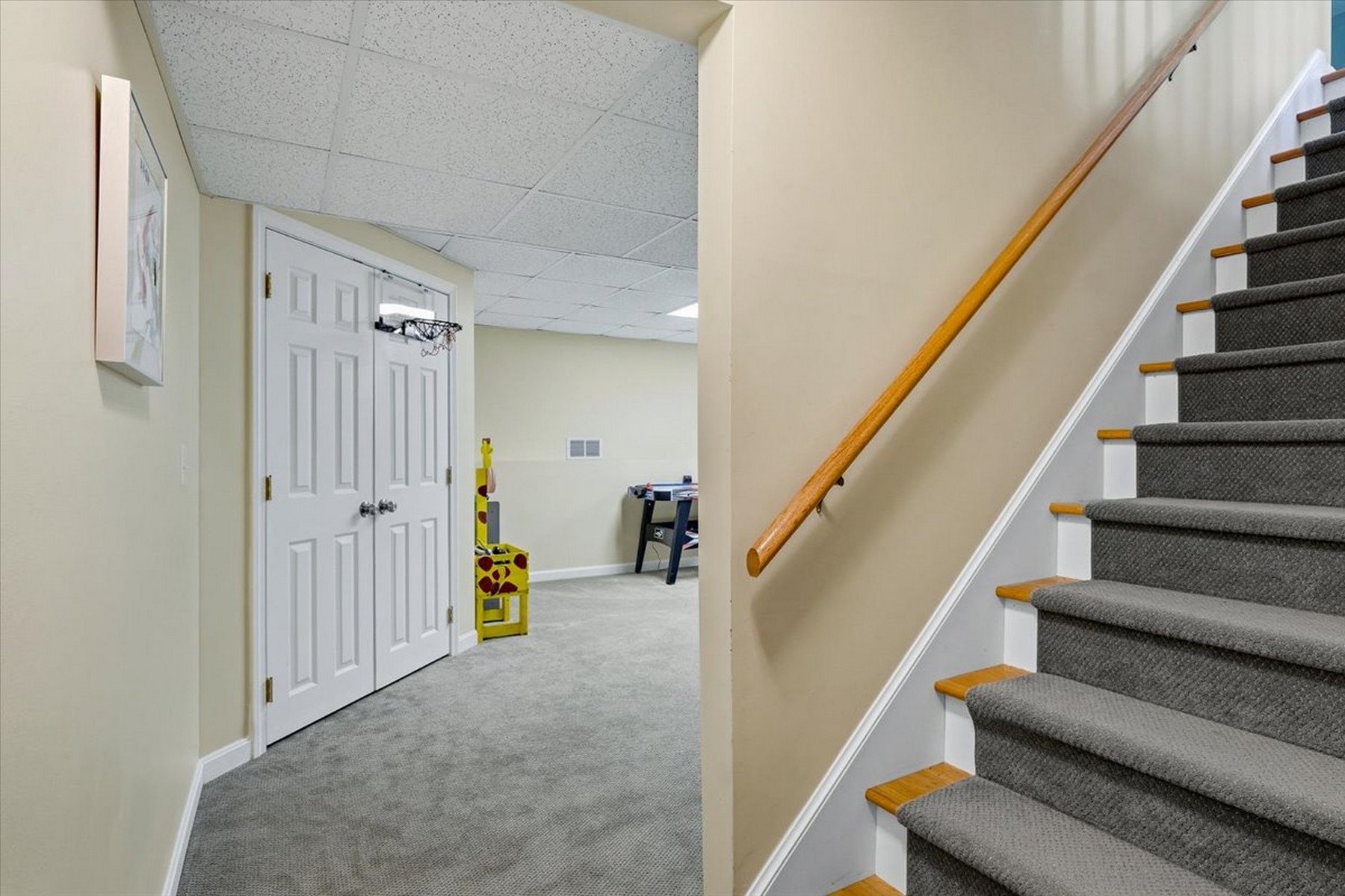  230 Brennan Woods Drive - 物件實景