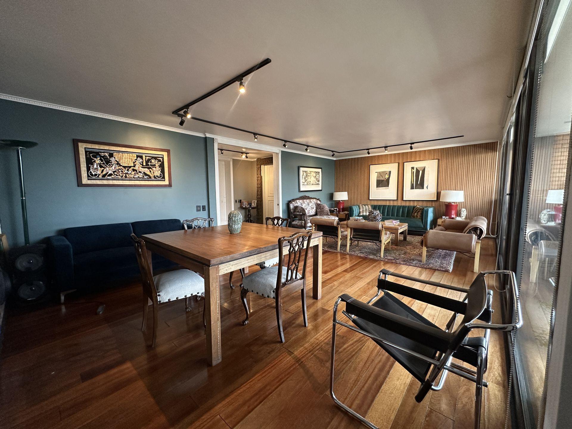 Vitacura, Chile, 3 Bedrooms Bedrooms, ,3 BathroomsBathrooms,Residential,For Sale,1911226