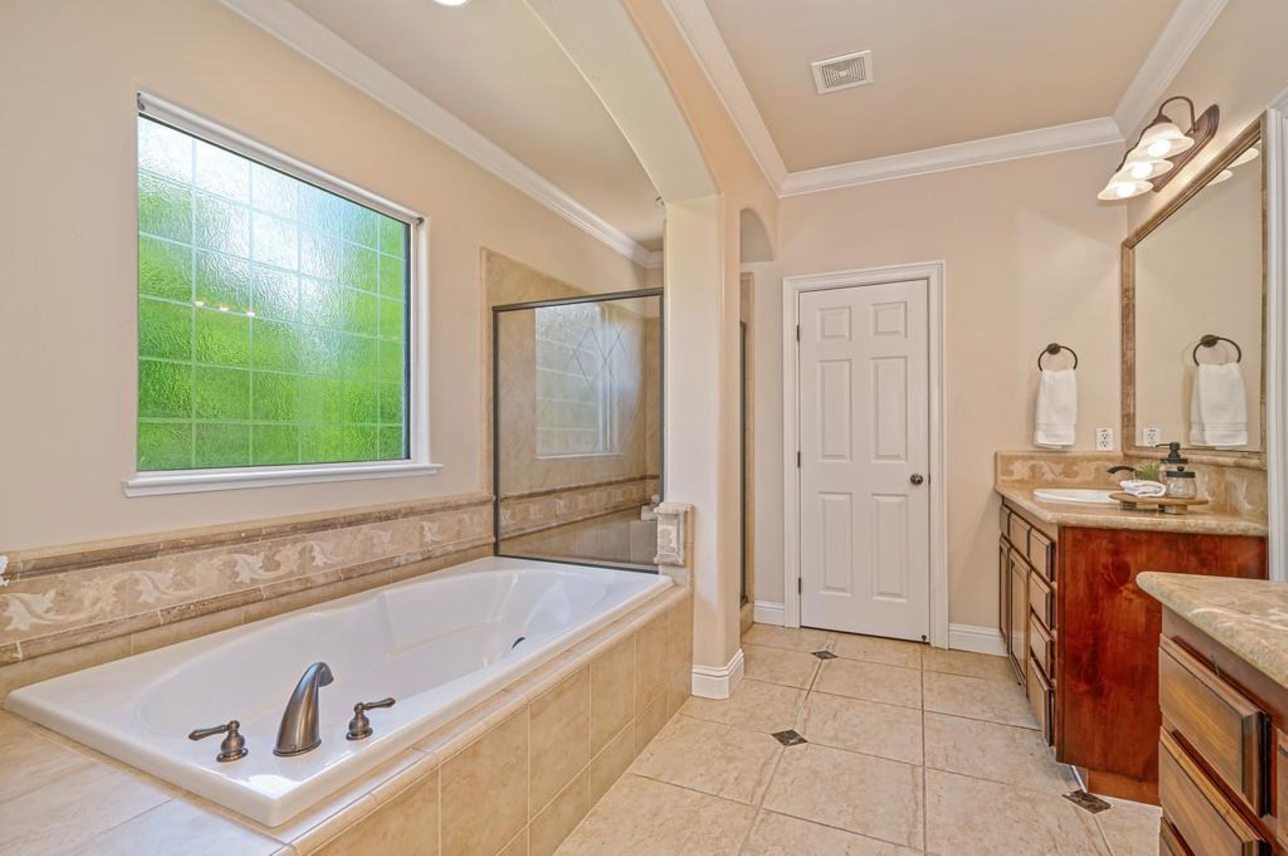  1722 Palomares Way, Roseville, CA 95747 - 物件實景