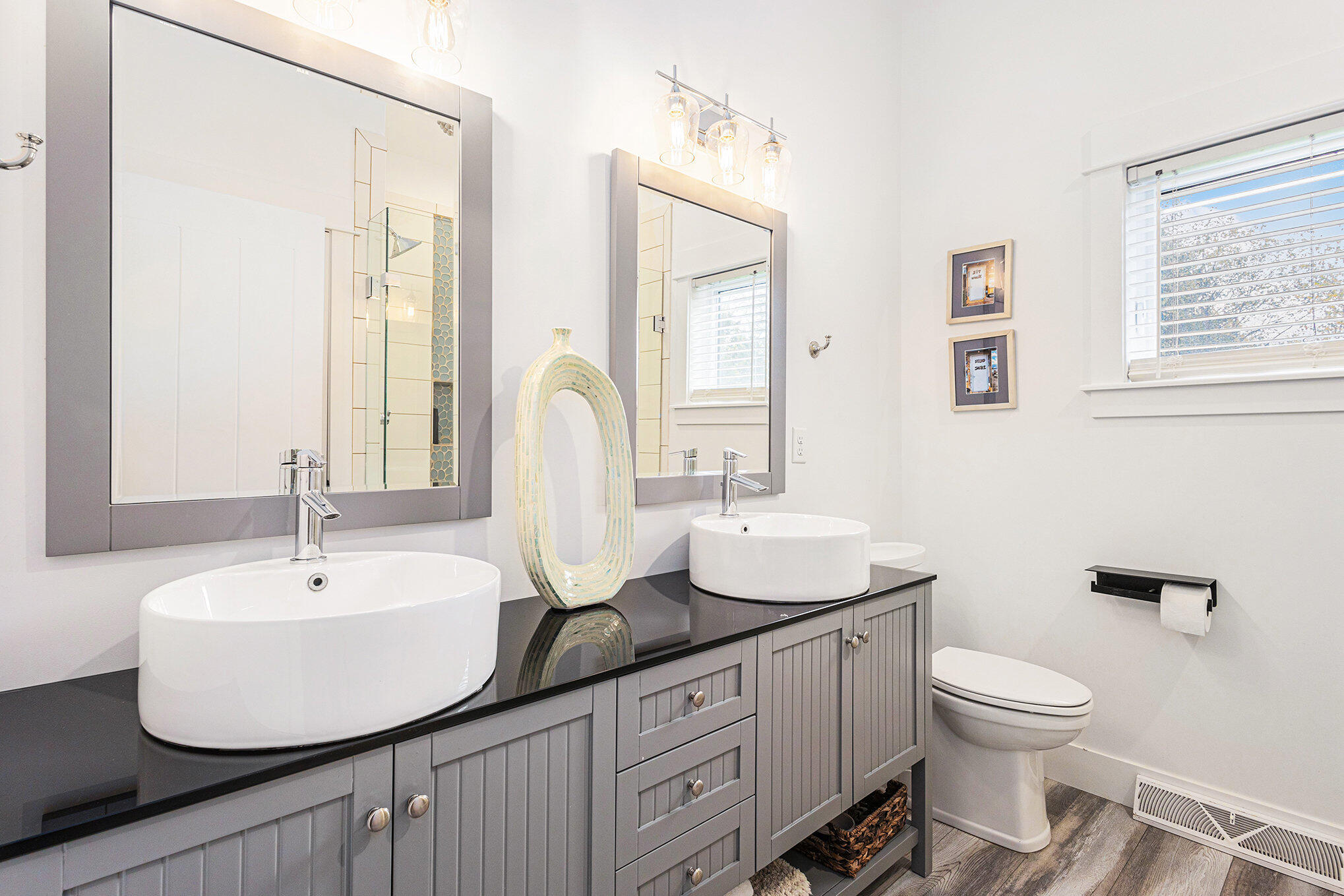 Douglas, Michigan, 49406, United States, 3 Bedrooms Bedrooms, ,3 BathroomsBathrooms,Residential,For Sale,1979342