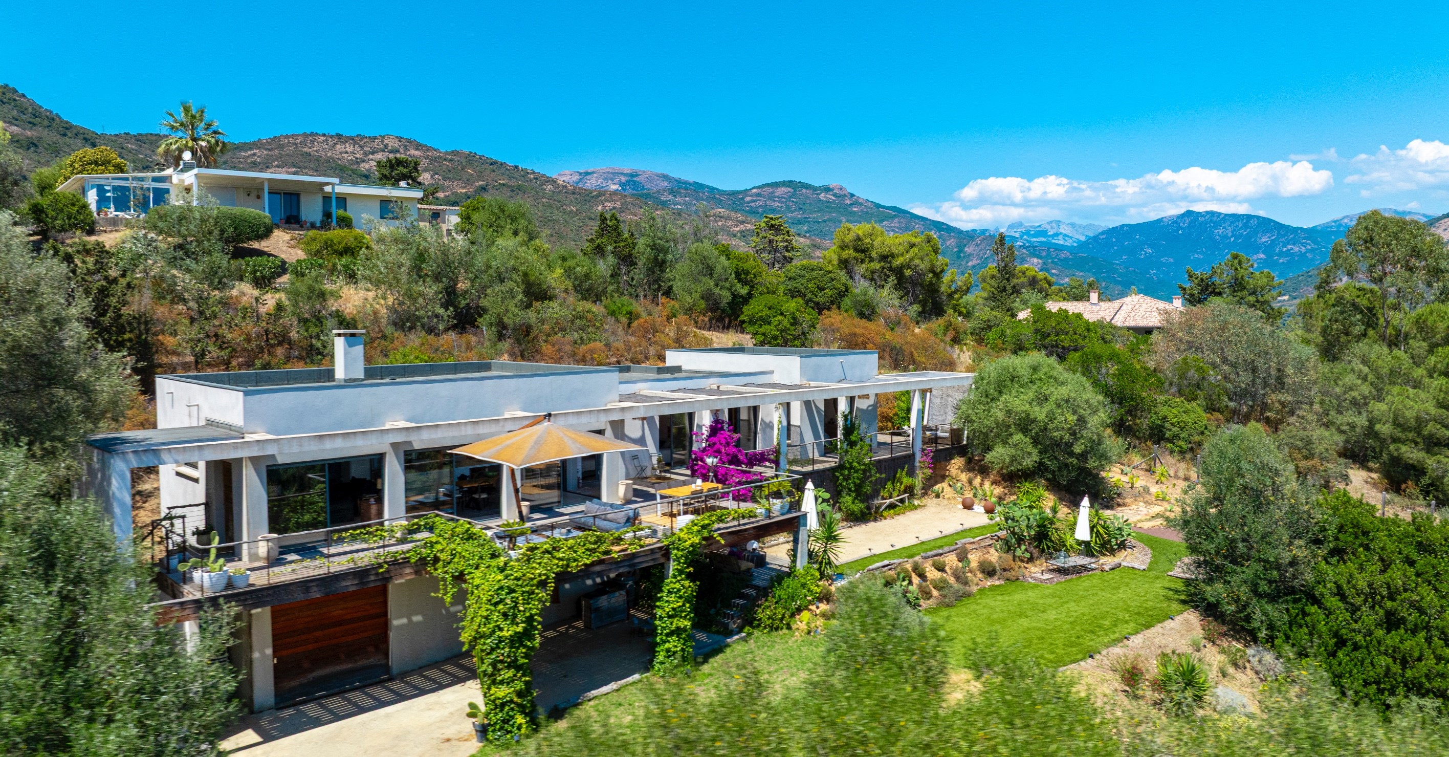  Luxury villa with panoramic sea views and beach accessible on foot – Sagone / A… - 物件實景