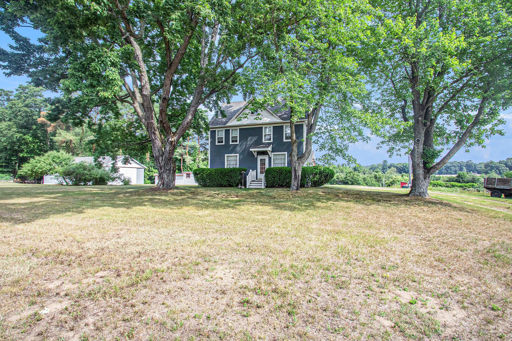 Fennville, Michigan, 49408, United States, 4 Bedrooms Bedrooms, ,4 BathroomsBathrooms,Residential,For Sale,1766735