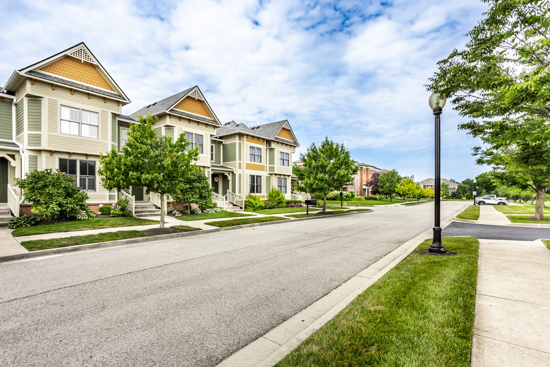 Stunning Townhome in Desirable Carmel Neighborhood - 物件實景