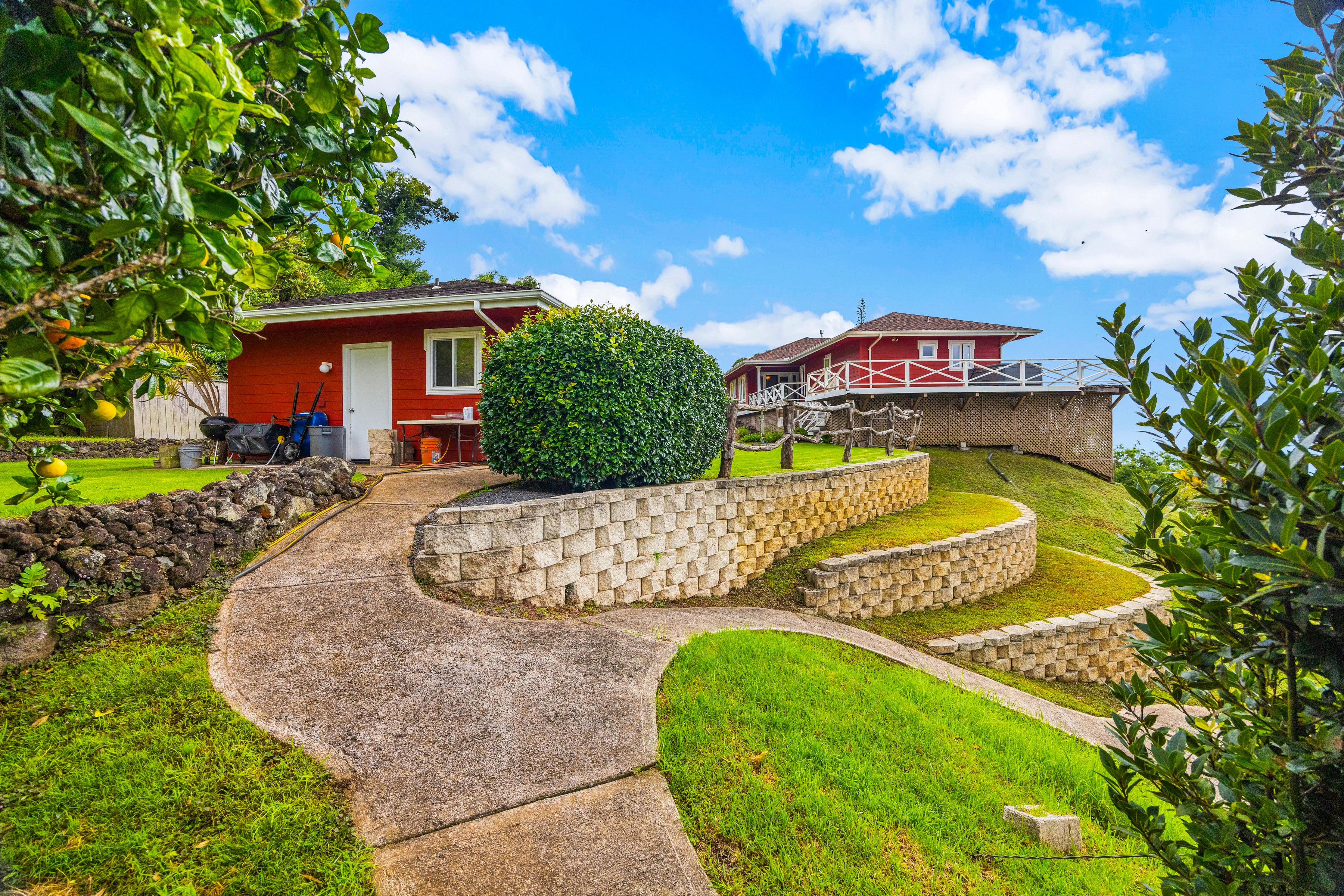  Breathtaking Multi-Island Views & Serence Upcountry Living on 2+ Acres - 物件實景