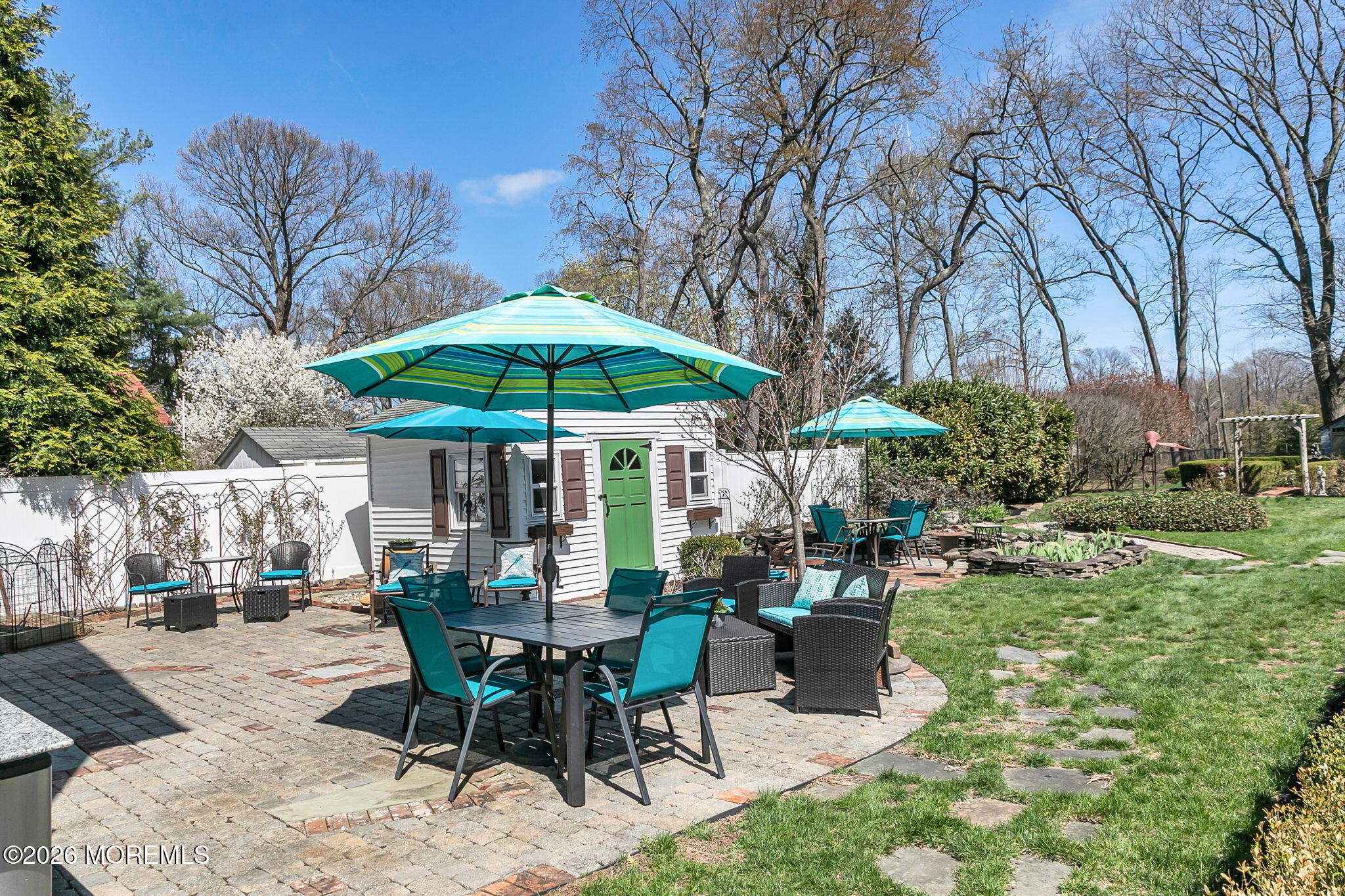 Red Bank, New Jersey, 07701, United States, ,3 BathroomsBathrooms,Residential,For Sale,2040176