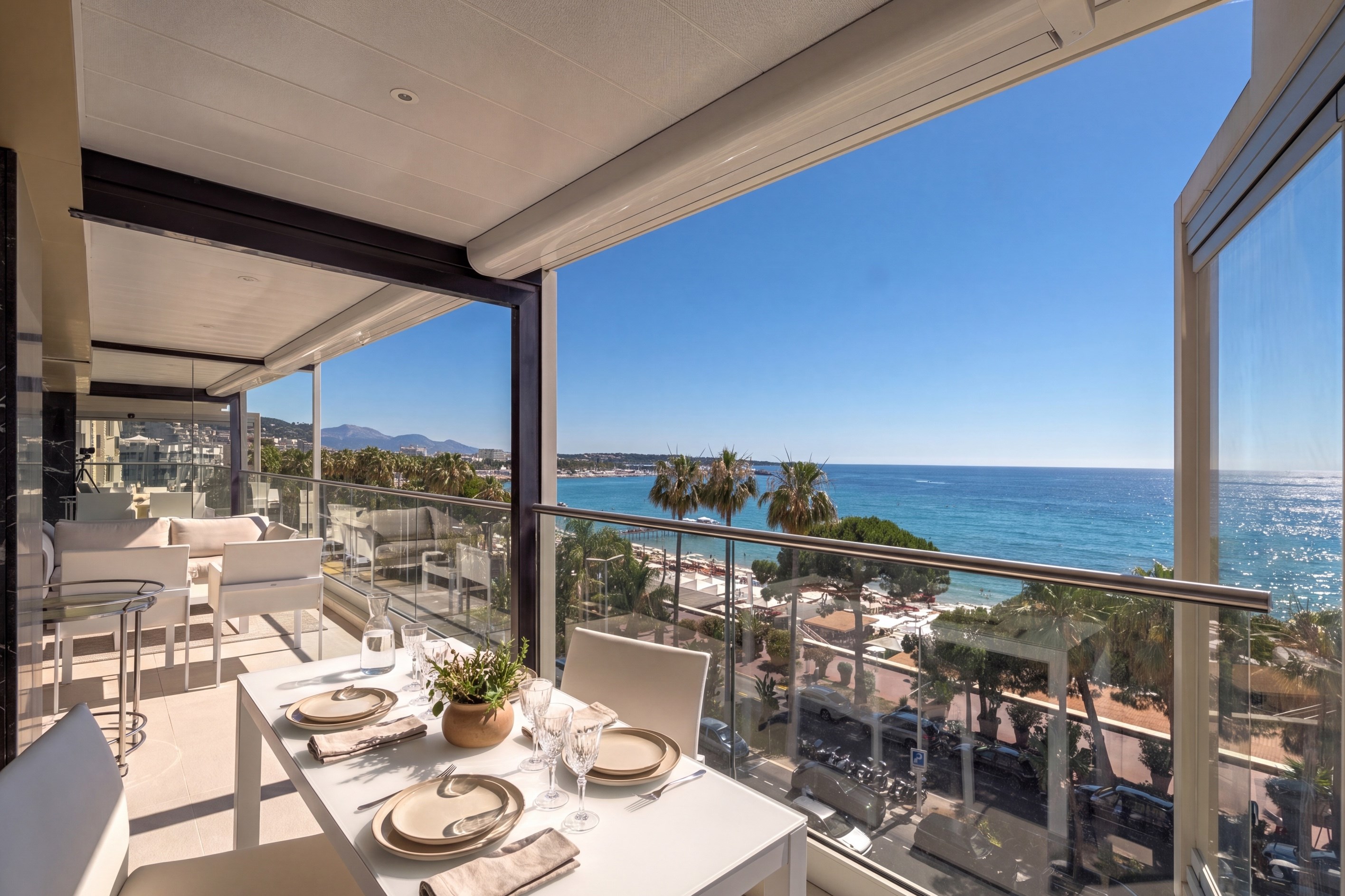  Luxury apartment on the Cannes Croisette with panoramic sea views and three sui… - 物件實景