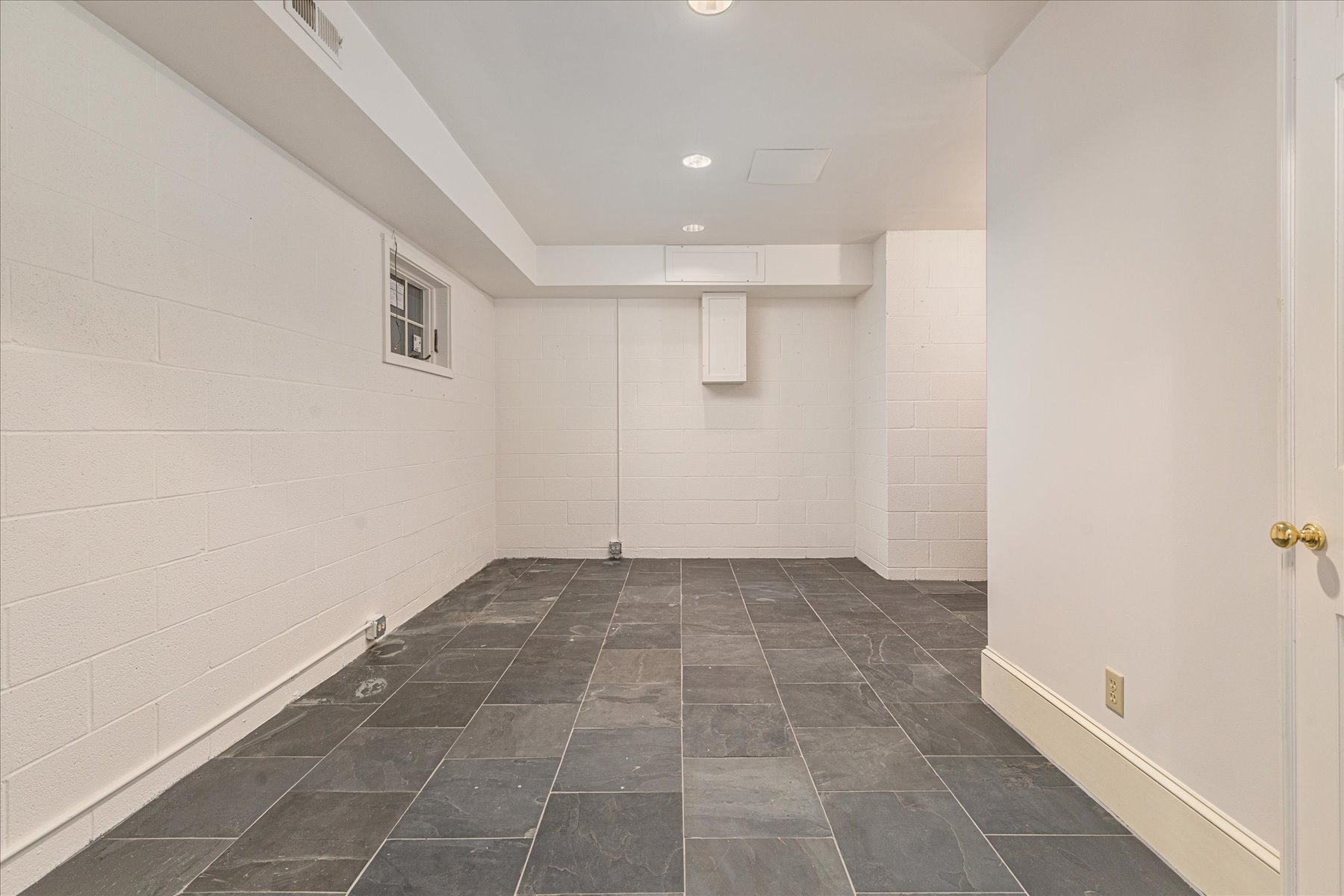  261 Merrifield Lane, Winchester, VA, 22602 - 物件實景