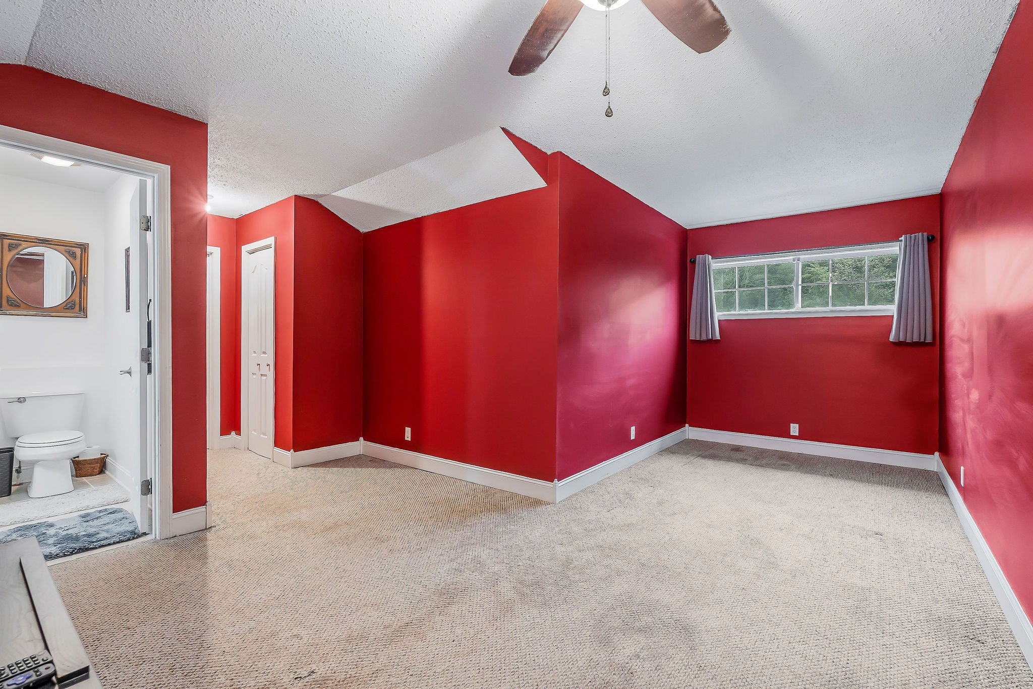 Liberty, Tennessee, 37095, United States, 3 Bedrooms Bedrooms, ,3 BathroomsBathrooms,Residential,For Sale,2006602