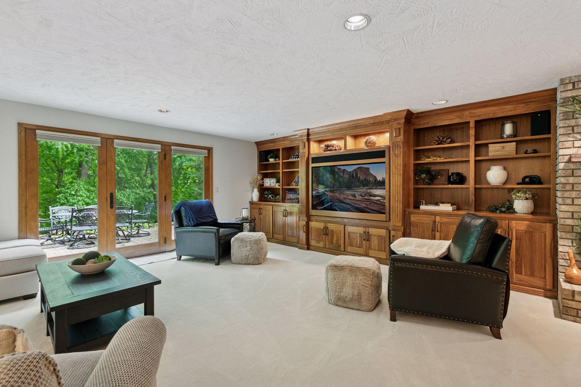 Chanhassen, Minnesota, 55318, United States, 5 Bedrooms Bedrooms, ,2 BathroomsBathrooms,Residential,For Sale,1847378