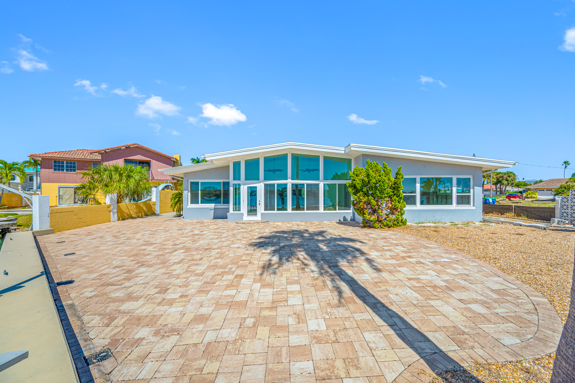 St Pete Beach, Florida, 33706, United States, 3 Bedrooms Bedrooms, ,3 BathroomsBathrooms,Residential,For Sale,1985733