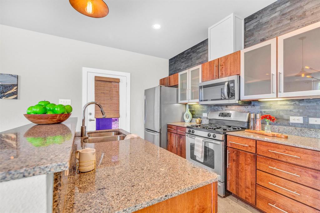 Austin, Texas, 78724, United States, 3 Bedrooms Bedrooms, ,3 BathroomsBathrooms,Residential,For Sale,1896665