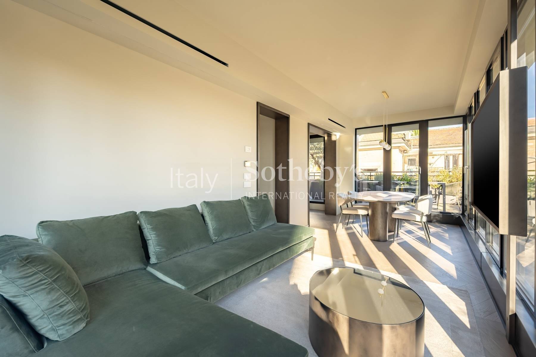  Splendid renovated penthouse with terrace in an exclusive street - 物件實景