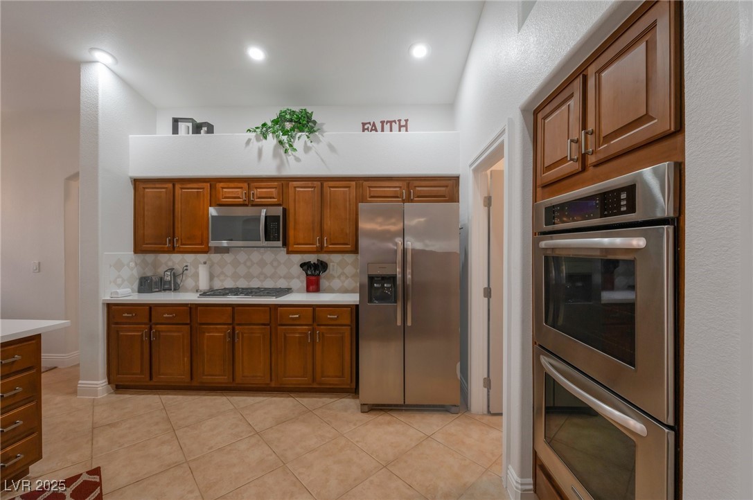 North Las Vegas, Nevada, 89081, United States, 4 Bedrooms Bedrooms, ,3 BathroomsBathrooms,Residential,For Sale,1857171