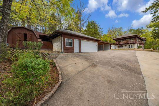 Milford, Ohio, 45150, United States, 4 Bedrooms Bedrooms, ,3 BathroomsBathrooms,Residential,For Sale,1989333