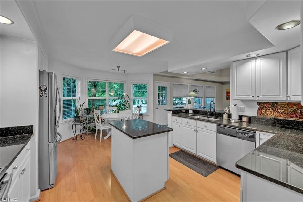 Virginia Beach, Virginia, 23456, United States, 6 Bedrooms Bedrooms, ,4 BathroomsBathrooms,Residential,For Sale,1942829