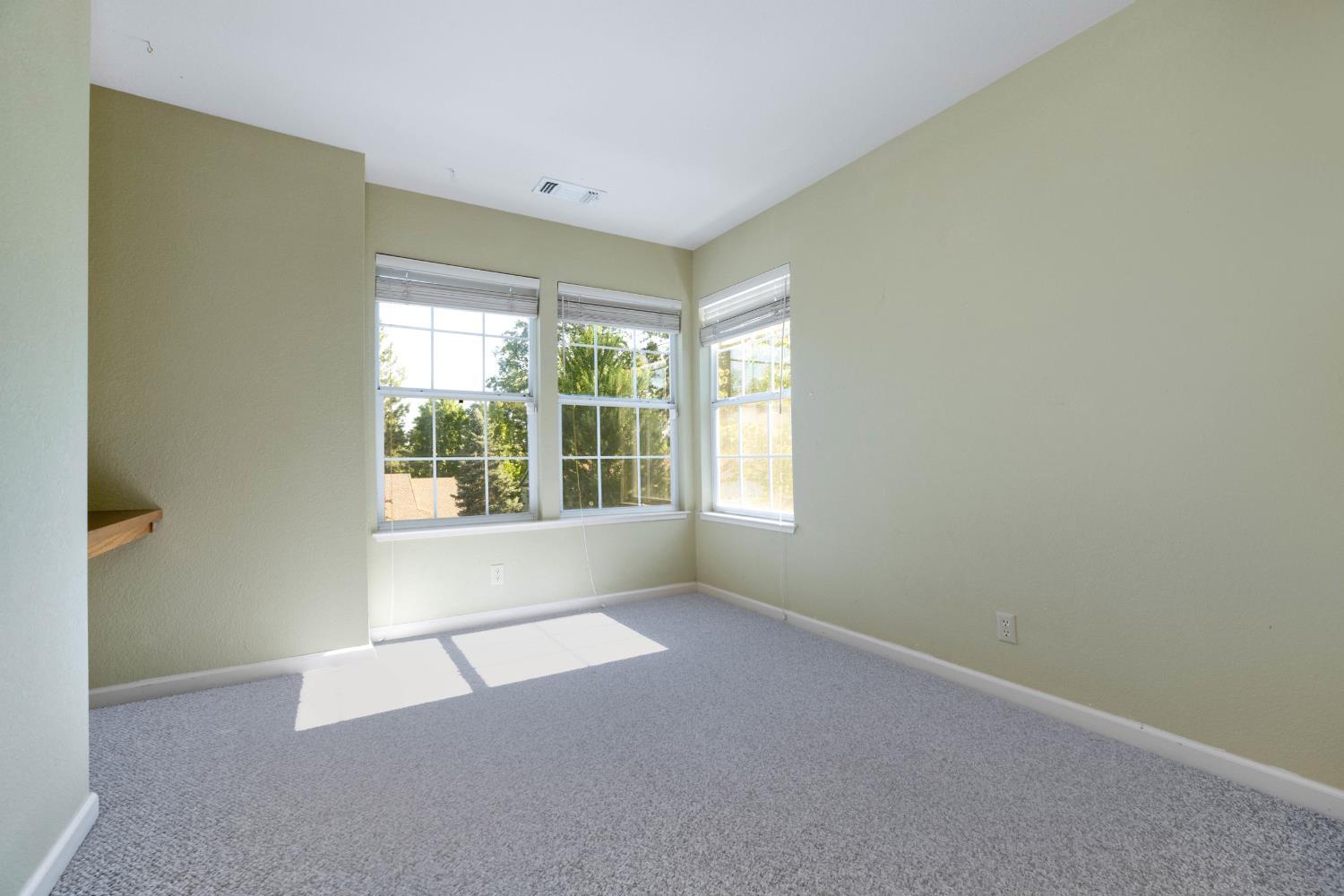 Grass Valley, California, 95945, United States, 3 Bedrooms Bedrooms, ,3 BathroomsBathrooms,Residential,For Sale,1924328