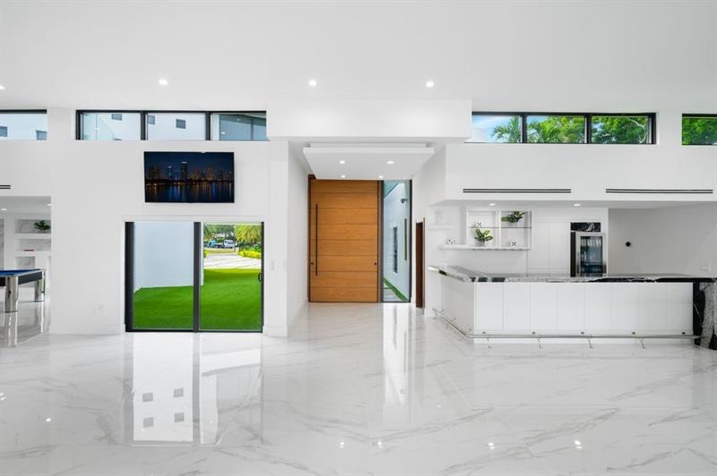 Sea Ranch Lakes, Florida, 33308, United States, 5 Bedrooms Bedrooms, ,7 BathroomsBathrooms,Residential,For Sale,1951664