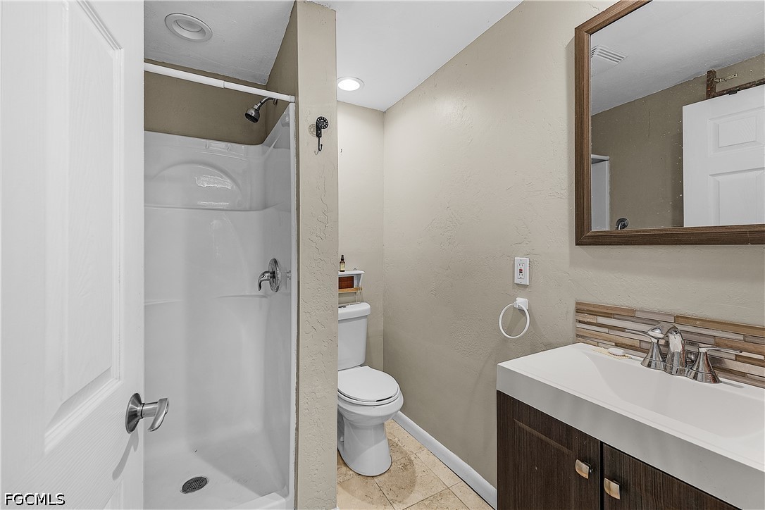 Bokeelia, Florida, 33922, United States, 3 Bedrooms Bedrooms, ,3 BathroomsBathrooms,Residential,For Sale,2049027