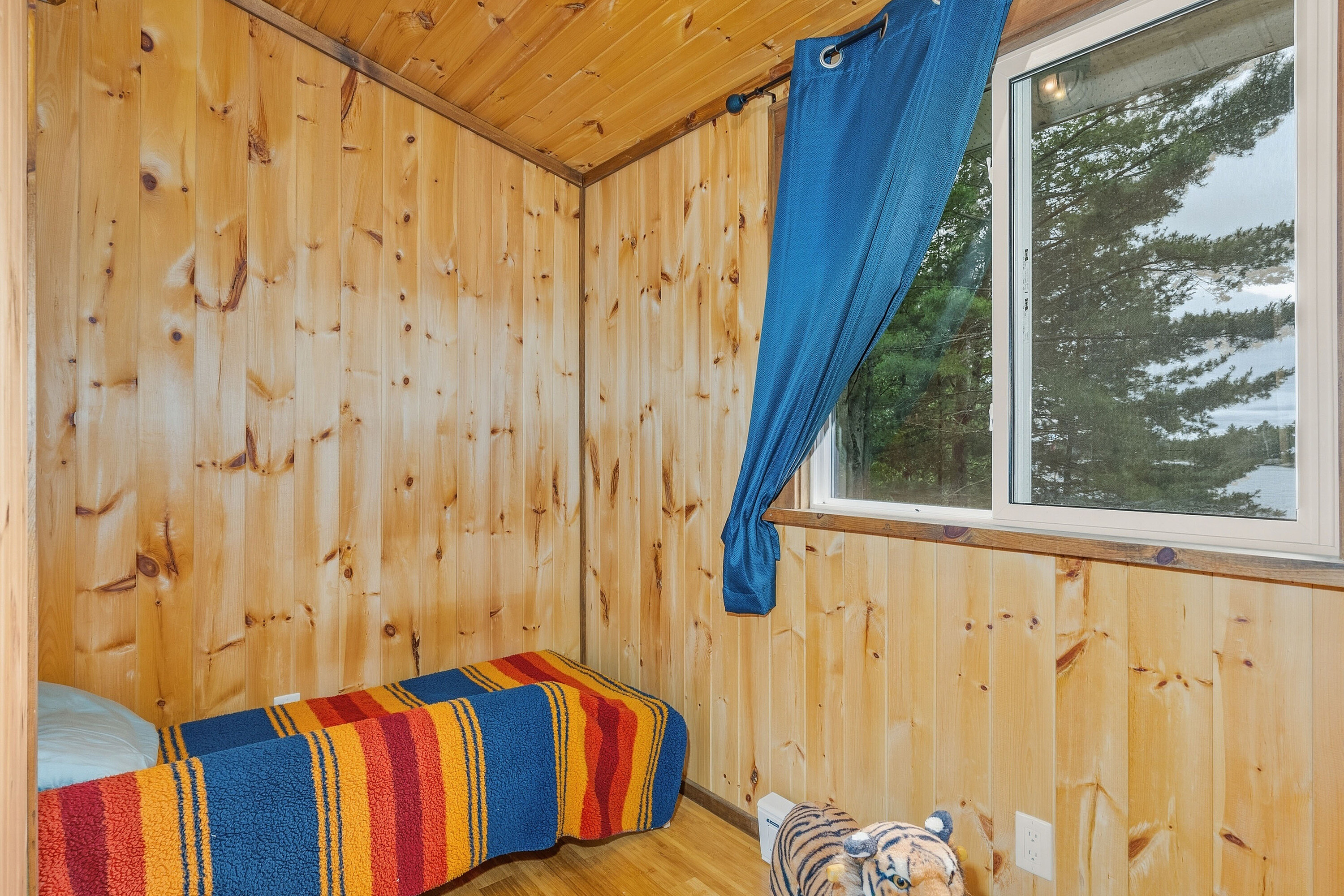  Boat Access Cottage on Kahshe - 物件實景