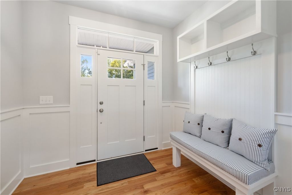 Baldwinsville, New York, 13027, United States, 3 Bedrooms Bedrooms, ,3 BathroomsBathrooms,Residential,For Sale,1933021