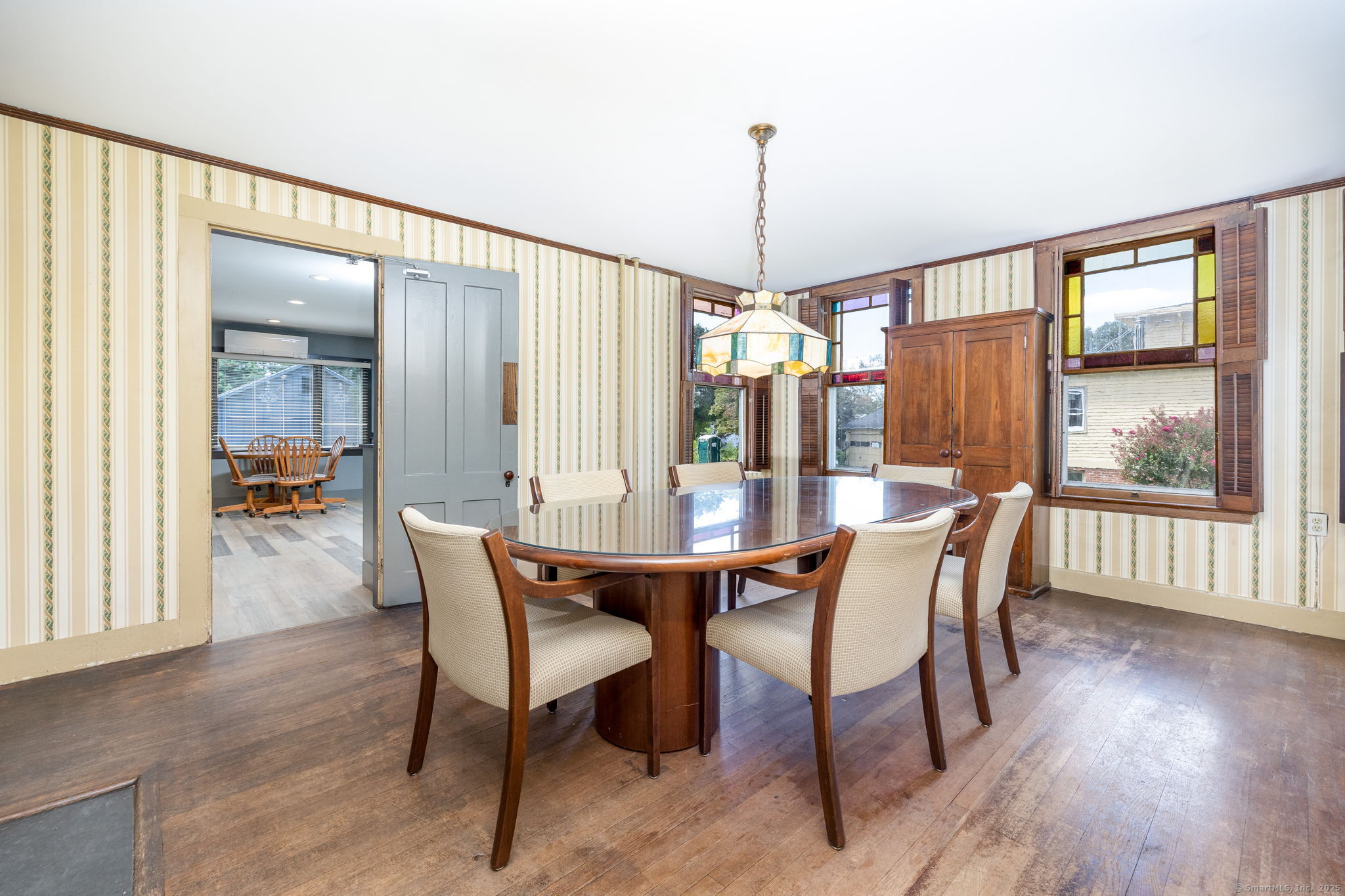 Wethersfield, Connecticut, 06109, United States, 4 Bedrooms Bedrooms, ,2 BathroomsBathrooms,Residential,For Sale,1939888