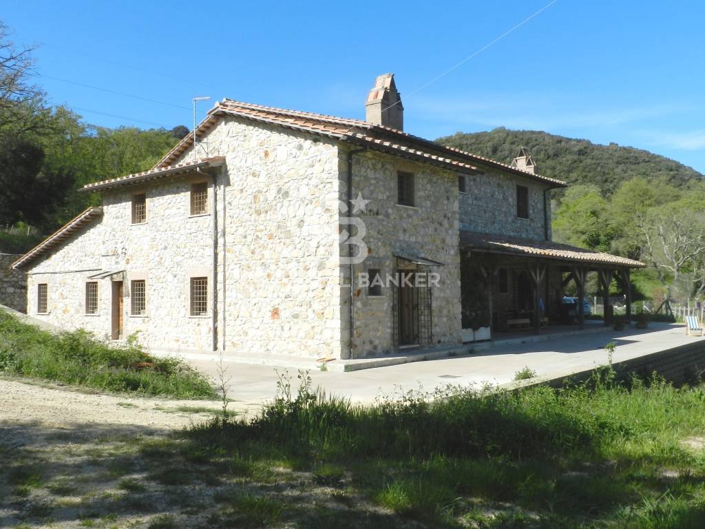 Tolfa, Roma, 00059, IT, 6 Bedrooms Bedrooms, ,6 BathroomsBathrooms,Residential,For Sale,1837839