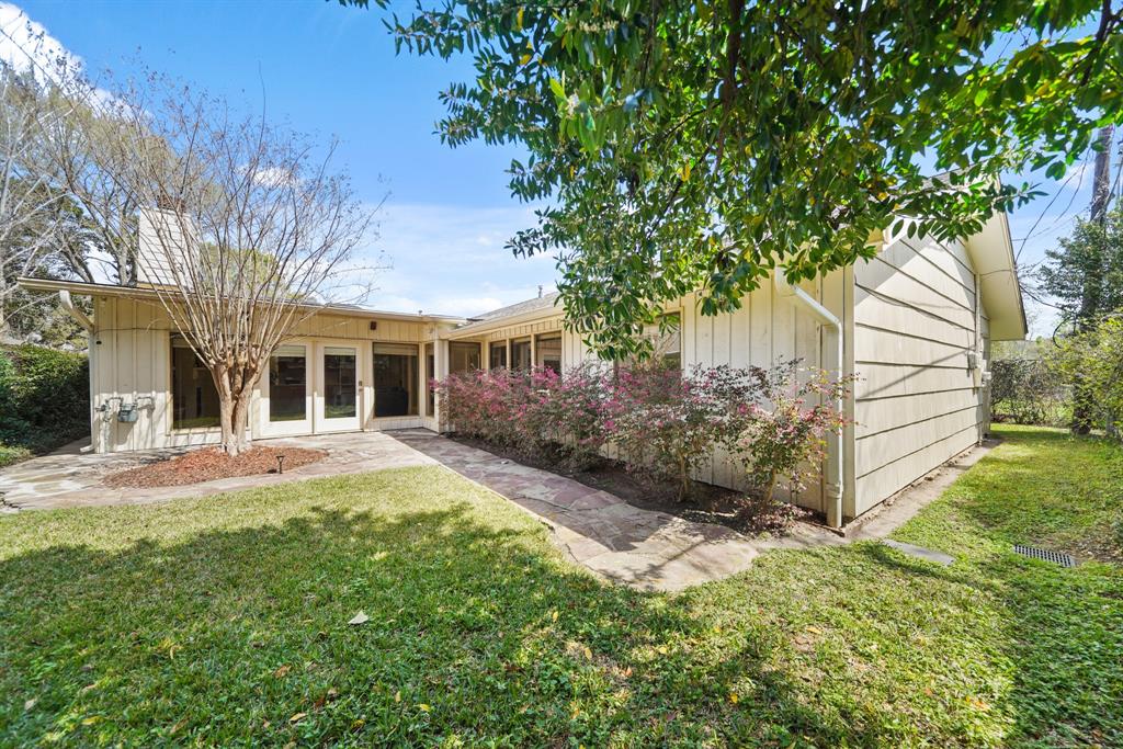 Houston, Texas, 77096, United States, 3 Bedrooms Bedrooms, ,3 BathroomsBathrooms,Residential,For Sale,1857598