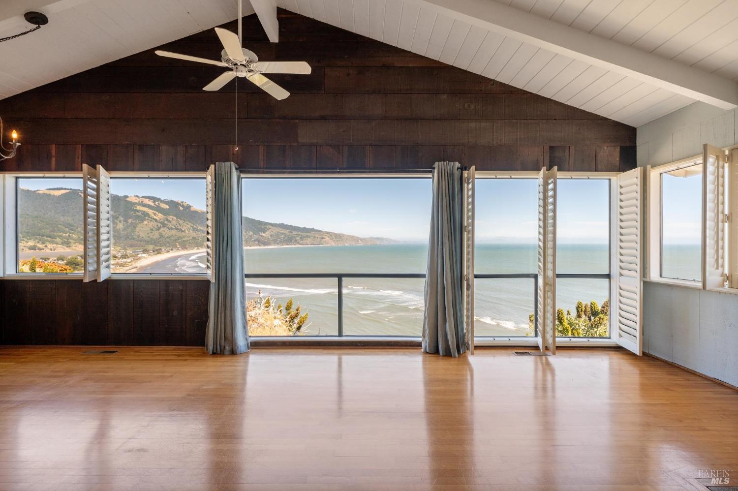 Bolinas, California, 94924, United States, 3 Bedrooms Bedrooms, ,2 BathroomsBathrooms,Residential,For Sale,2003104