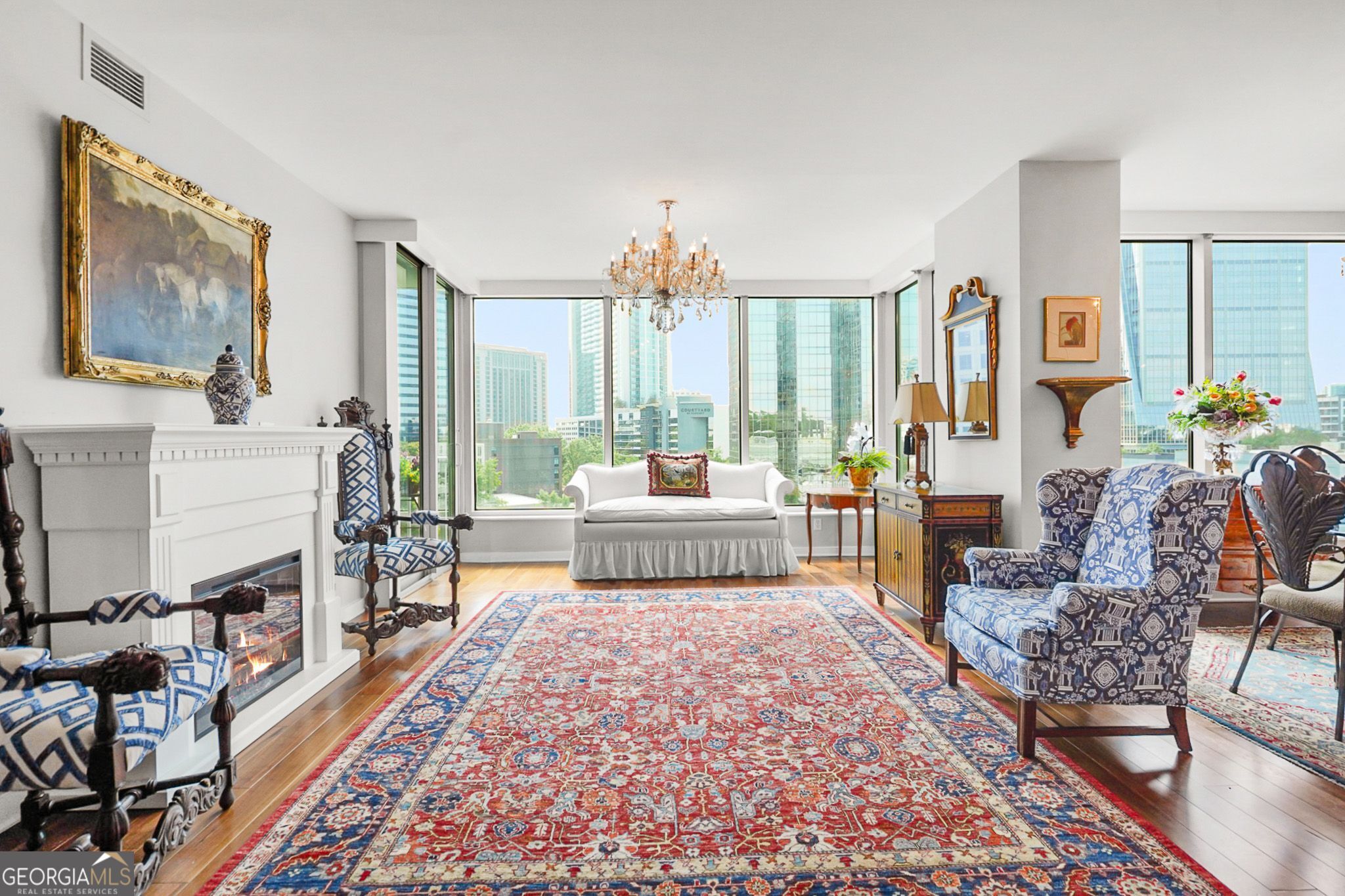 Atlanta, Georgia, 30326, United States, 2 Bedrooms Bedrooms, ,3 BathroomsBathrooms,Residential,For Sale,2001794