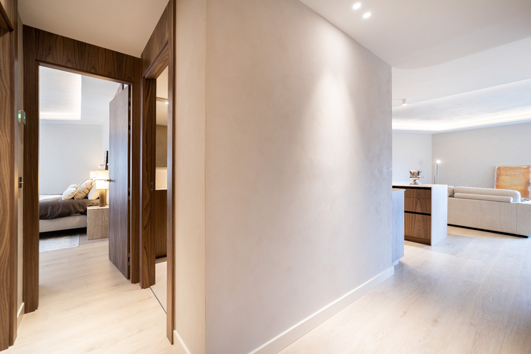 Newly renovated flat, 7th floor exterior, south-facing - 物件實景