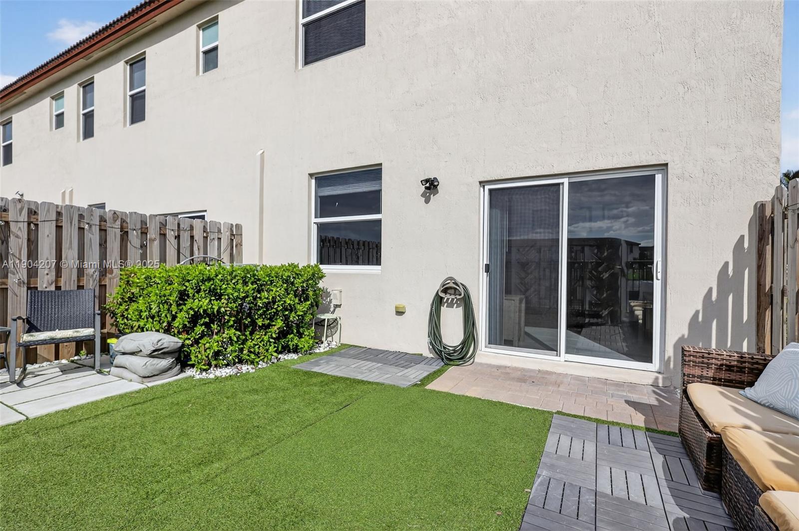 Miami, Florida, 33167, United States, 4 Bedrooms Bedrooms, ,3 BathroomsBathrooms,Residential,For Sale,1987738