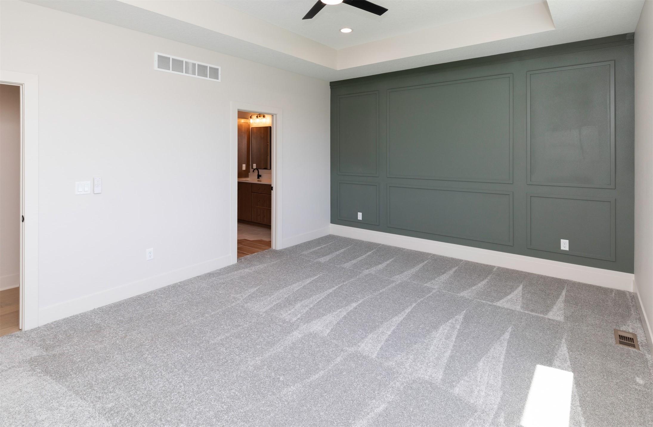 Clive, Iowa, 50325, United States, 5 Bedrooms Bedrooms, ,3 BathroomsBathrooms,Residential,For Sale,1910418
