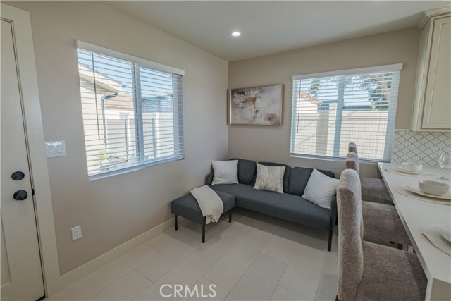 Compton, California, 90220, United States, 6 Bedrooms Bedrooms, ,5 BathroomsBathrooms,Residential,For Sale,2048011