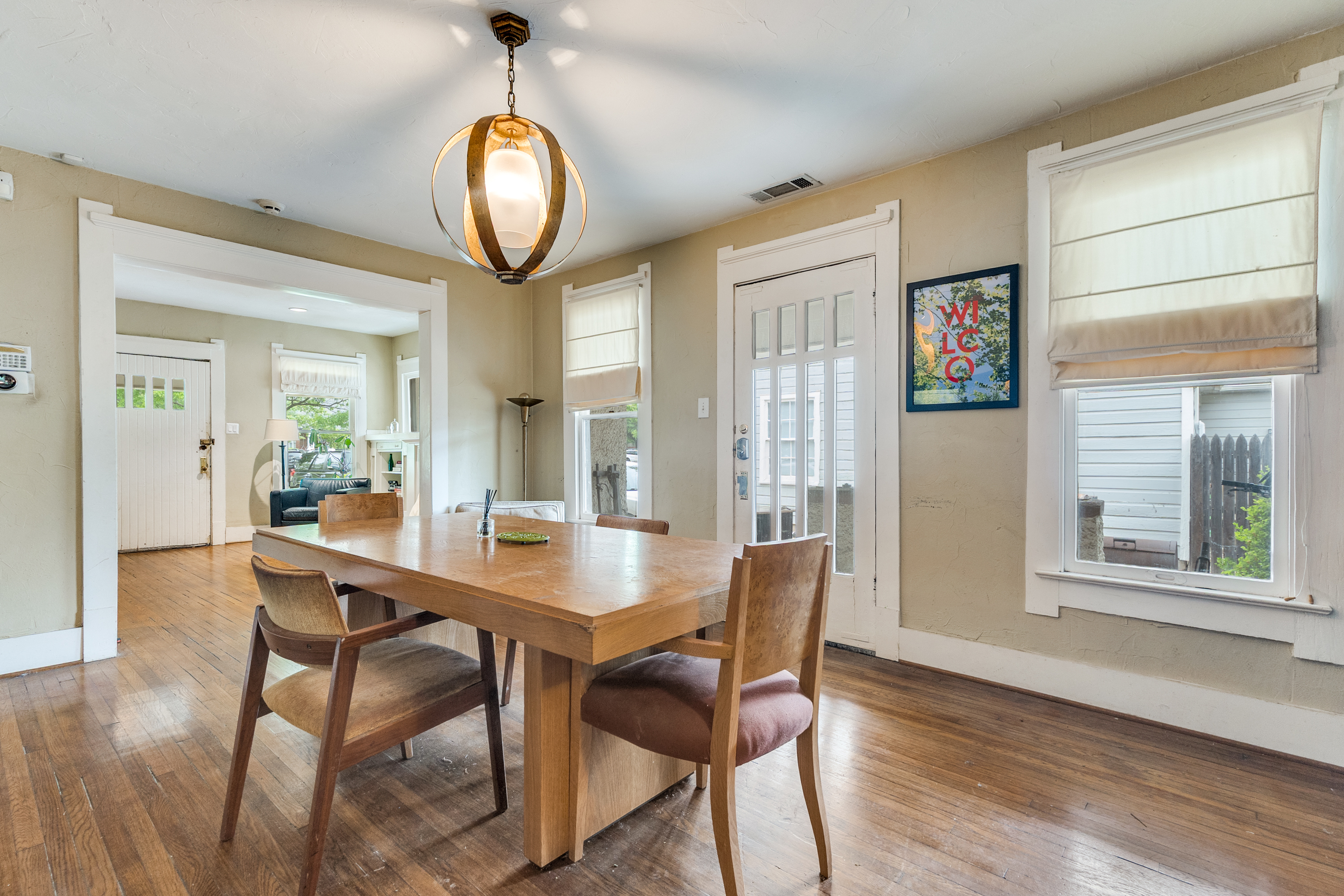  Value Opportunity in Winnetka Heights - 物件實景