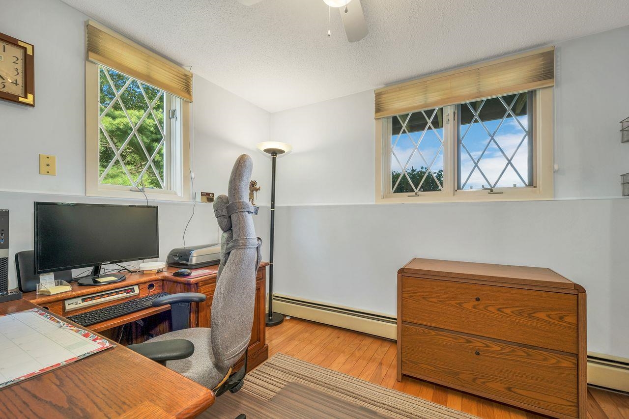 Thornton, New Hampshire, 03285, United States, 3 Bedrooms Bedrooms, ,2 BathroomsBathrooms,Residential,For Sale,1933303
