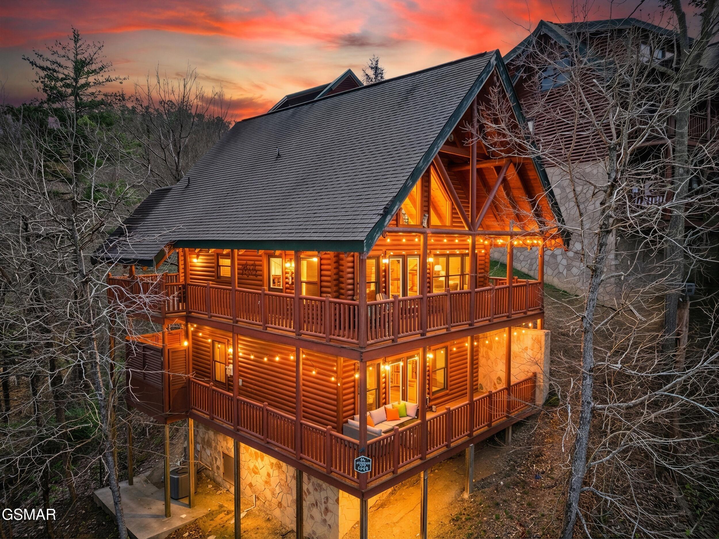 Sevierville, Tennessee, 37862, United States, 4 Bedrooms Bedrooms, ,3 BathroomsBathrooms,Residential,For Sale,2028418