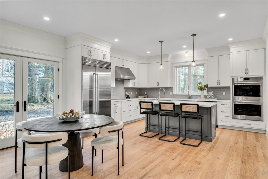 Lexington, Massachusetts, 02421, United States, 6 Bedrooms Bedrooms, ,6 BathroomsBathrooms,Residential,For Sale,2001660