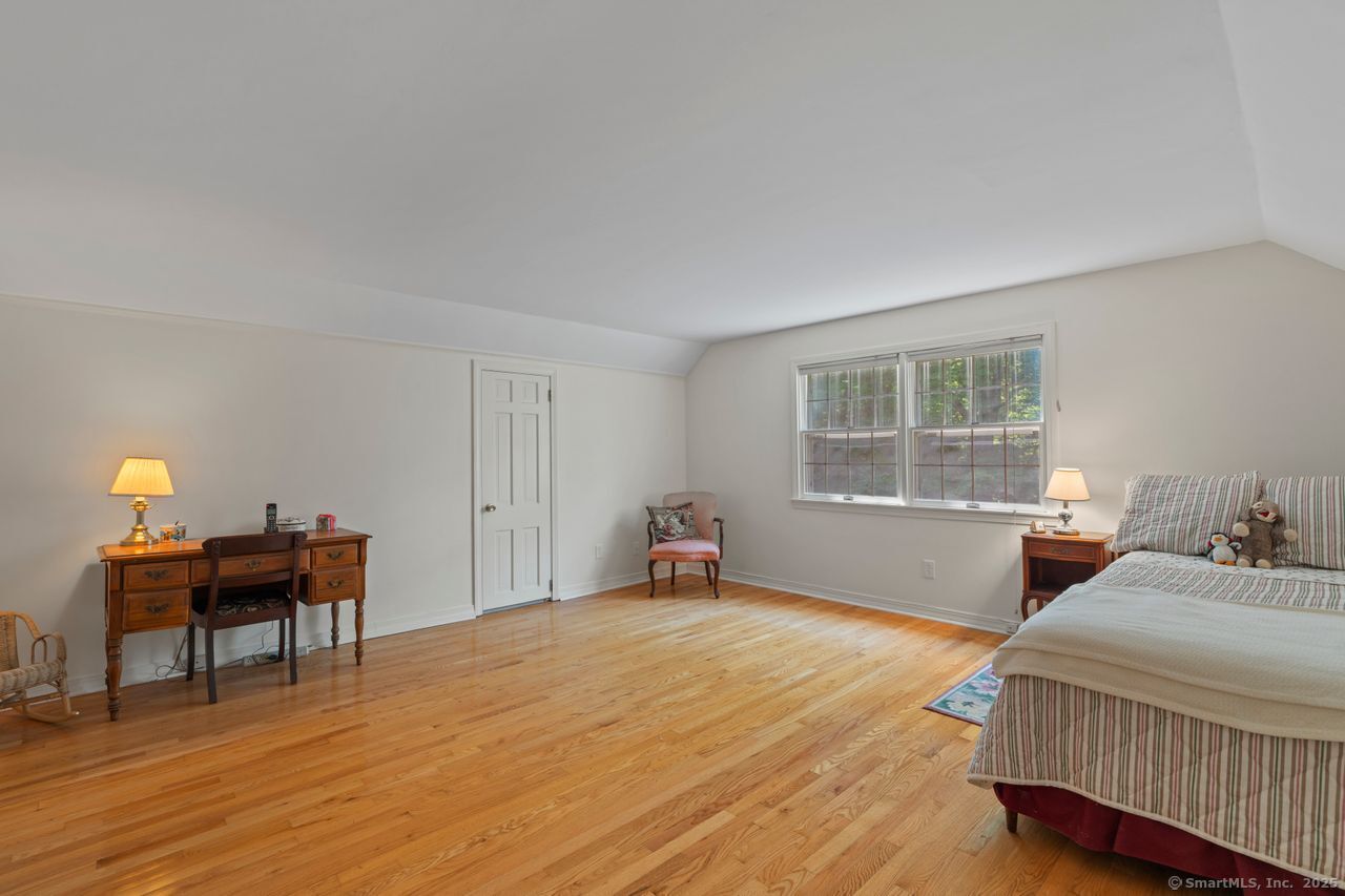 Old Lyme, Connecticut, 06371, United States, 4 Bedrooms Bedrooms, ,3 BathroomsBathrooms,Residential,For Sale,1856921
