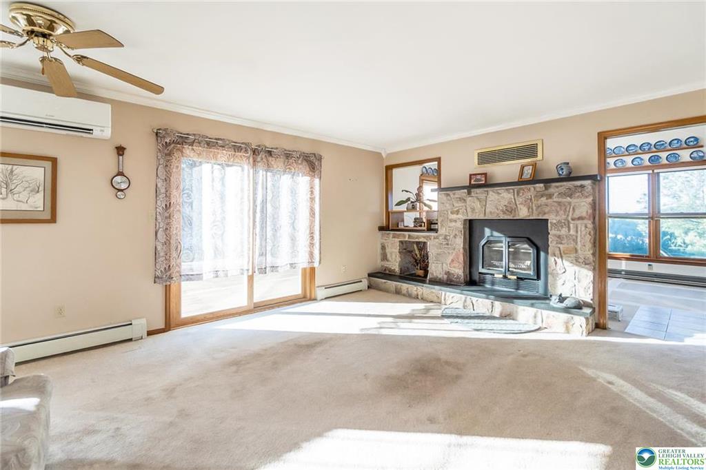 New Tripoli, Pennsylvania, 18066-2432, United States, 3 Bedrooms Bedrooms, ,3 BathroomsBathrooms,Residential,For Sale,1945015