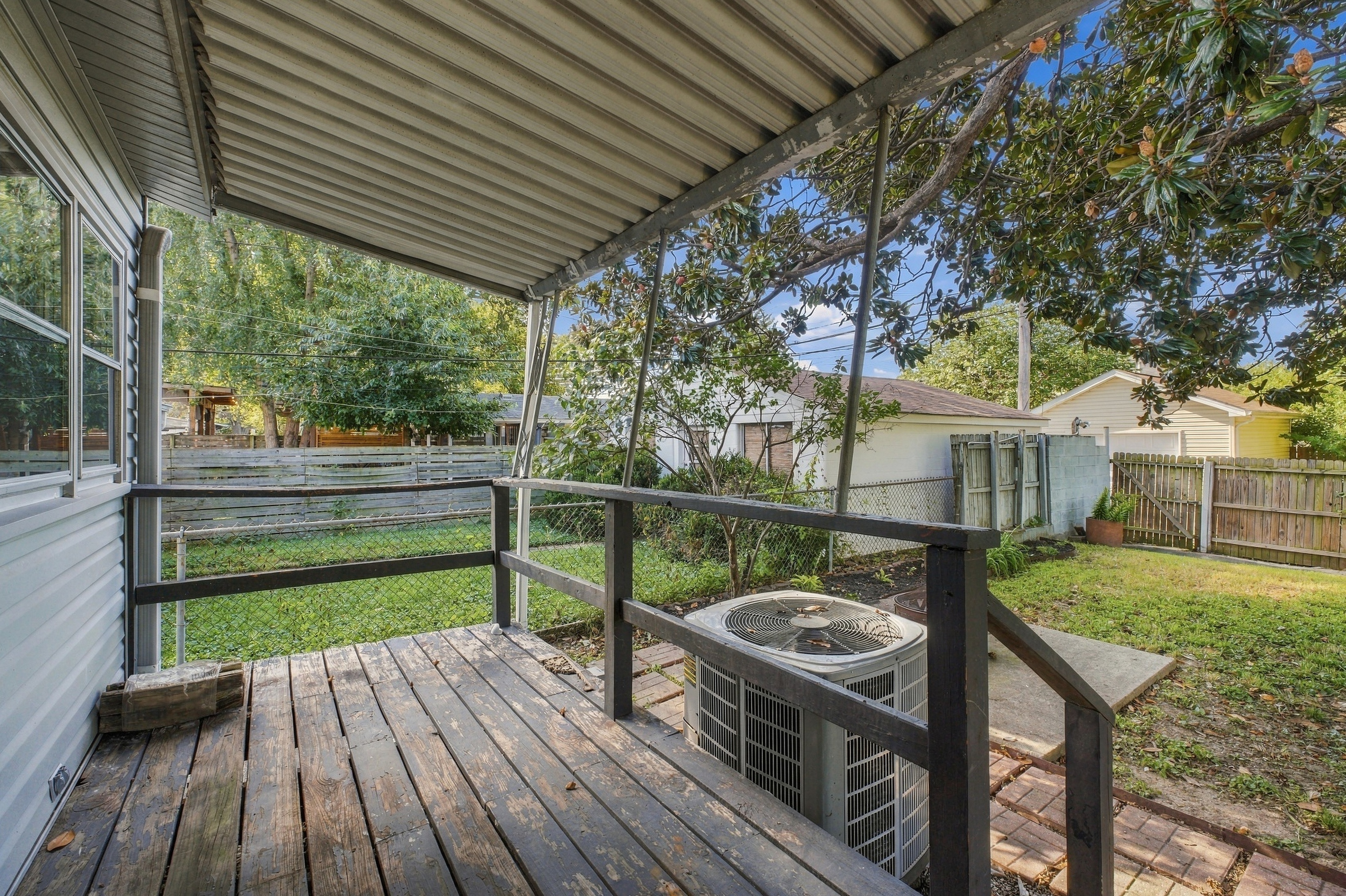  1030 Mulberry Street, Louisville, KY 40217 - 物件實景