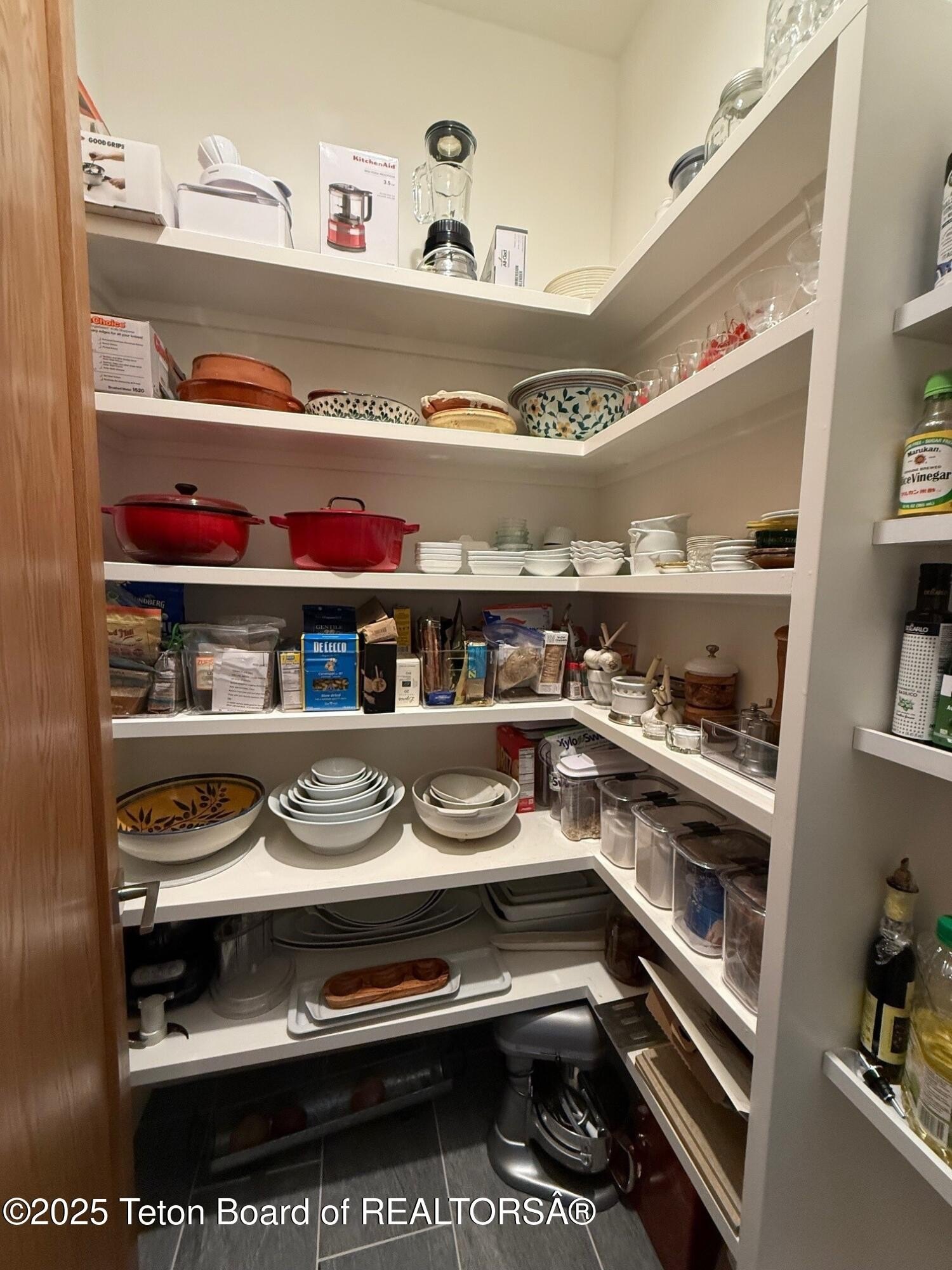 Victor, Idaho, 83455, United States, 4 Bedrooms Bedrooms, ,5 BathroomsBathrooms,Residential,For Sale,1977330