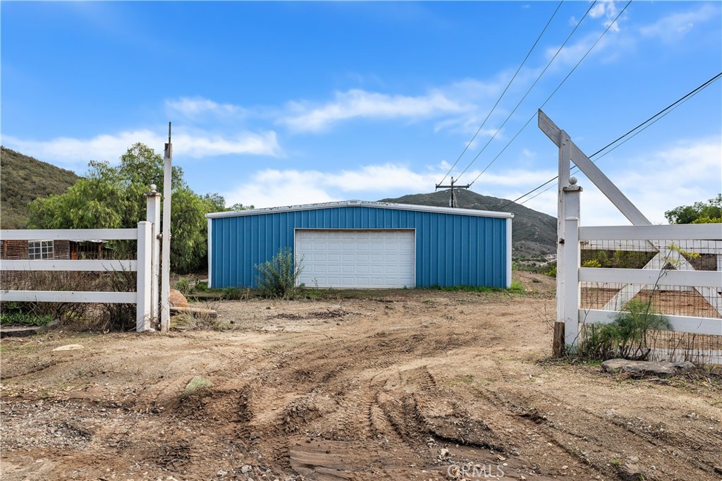 Fallbrook, California, 92028, United States, 5 Bedrooms Bedrooms, ,3 BathroomsBathrooms,Residential,For Sale,2003504