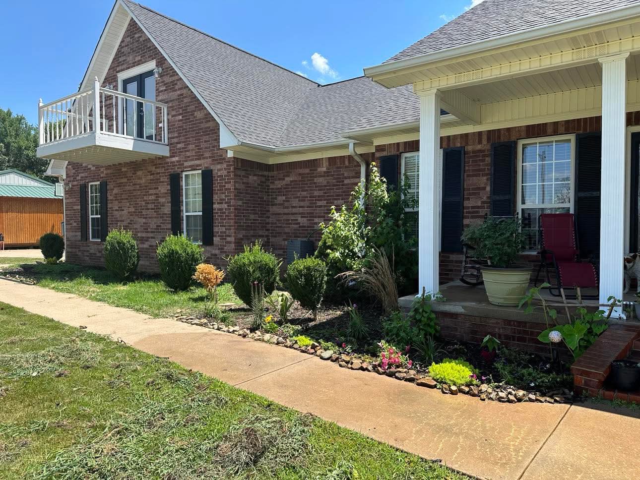 Russellville, Arkansas, 72802, United States, 5 Bedrooms Bedrooms, ,4 BathroomsBathrooms,Residential,For Sale,1866555