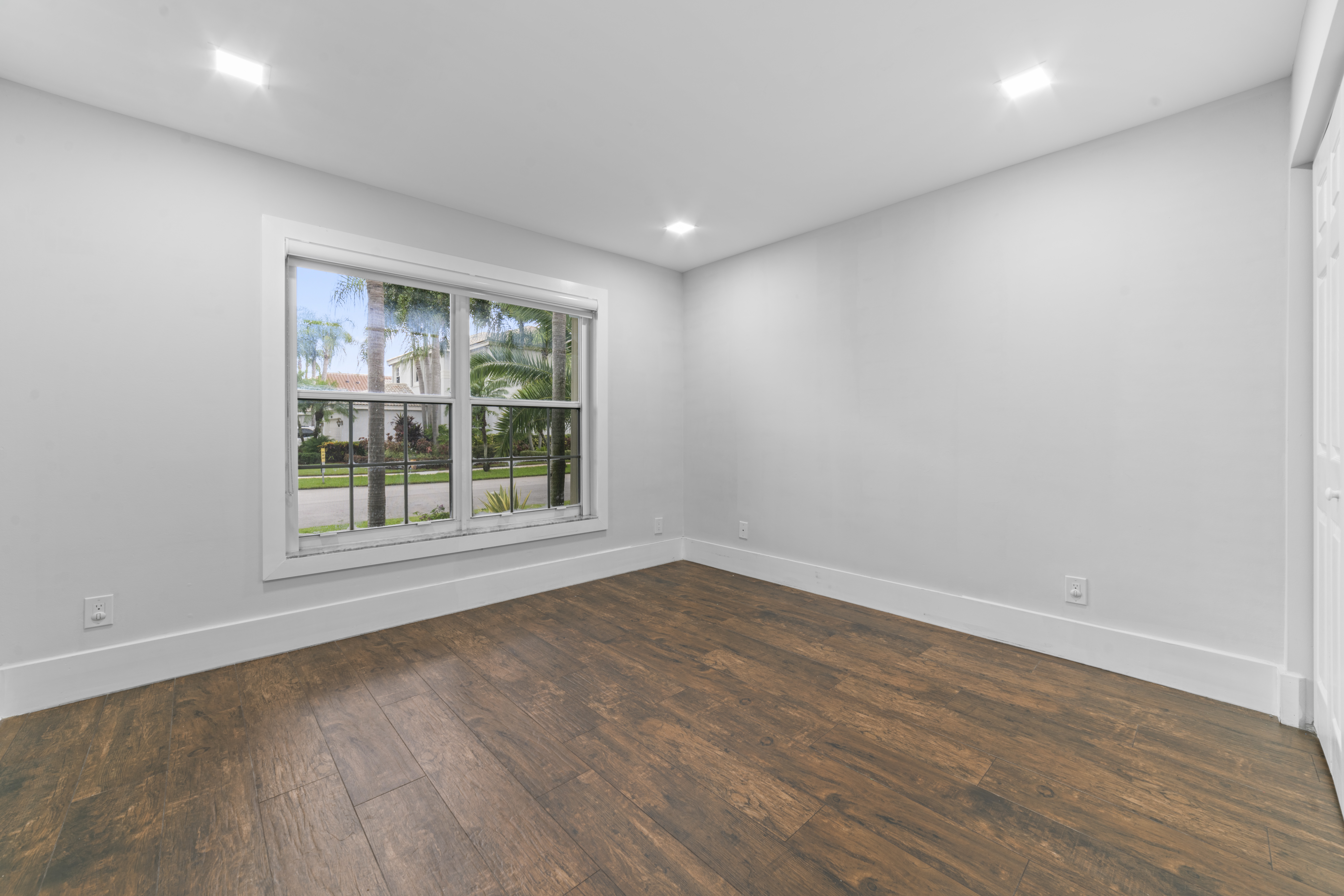  18096 SW 29th St, Miramar, FL, 33029 - 物件實景