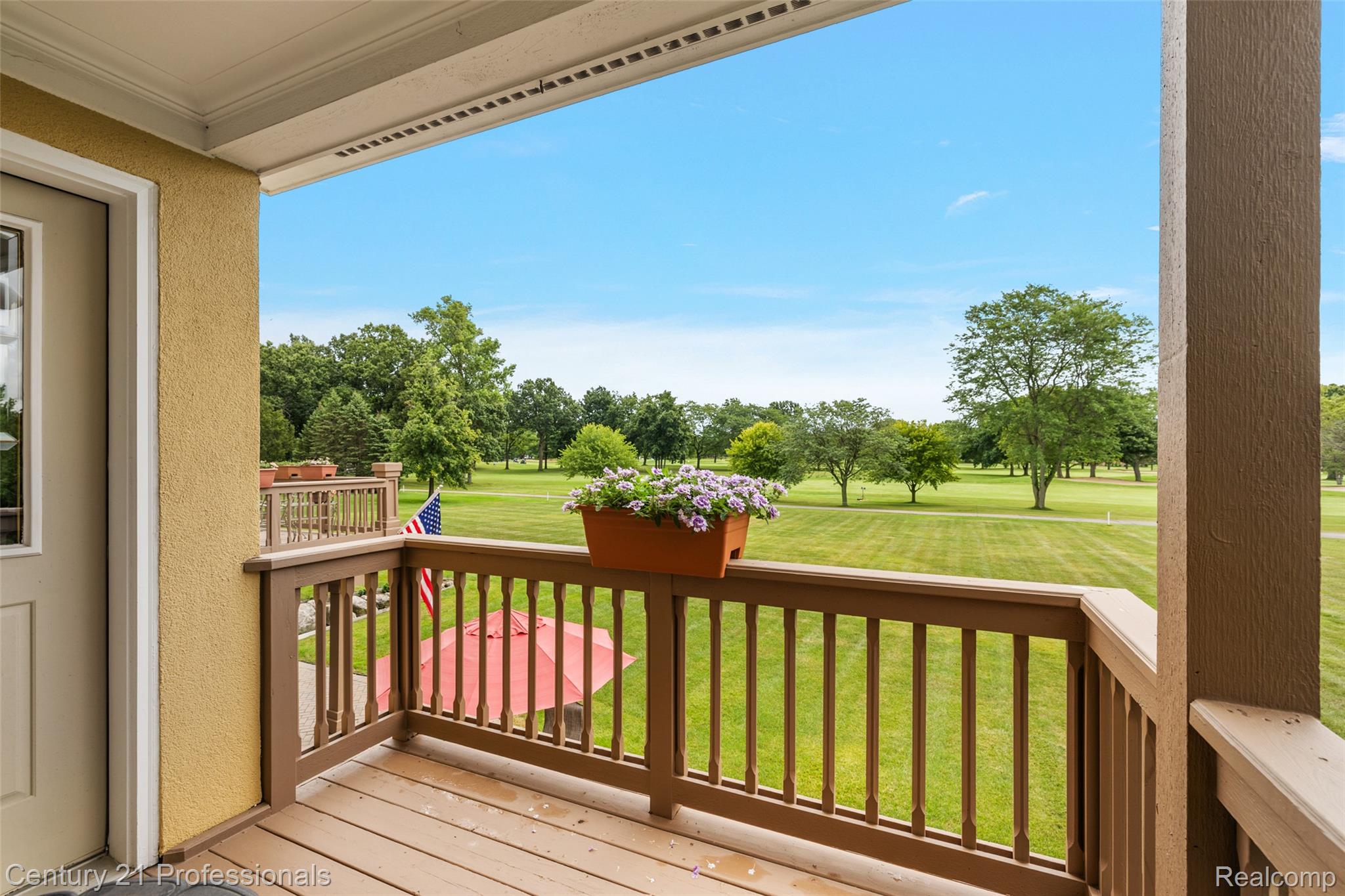 GrandBlanc, Michigan, 48439, United States, 4 Bedrooms Bedrooms, ,5 BathroomsBathrooms,Residential,For Sale,1980457