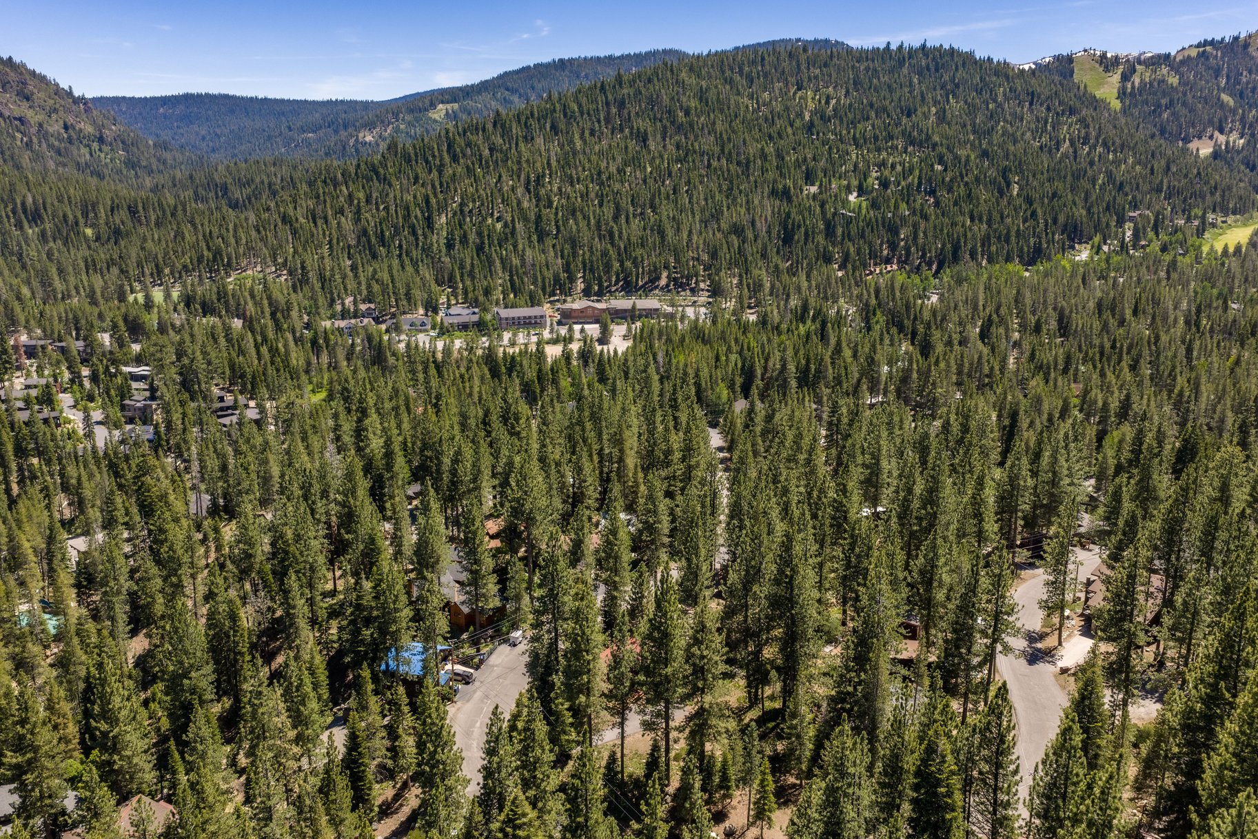  Cozy Olympic Valley Ski Cabin Near Palisades Tahoe - 物件實景