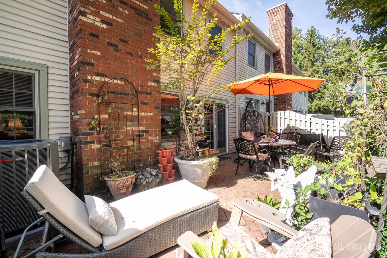 South Brunswick, New Jersey, 08824, United States, 3 Bedrooms Bedrooms, ,3 BathroomsBathrooms,Residential,For Sale,1980206