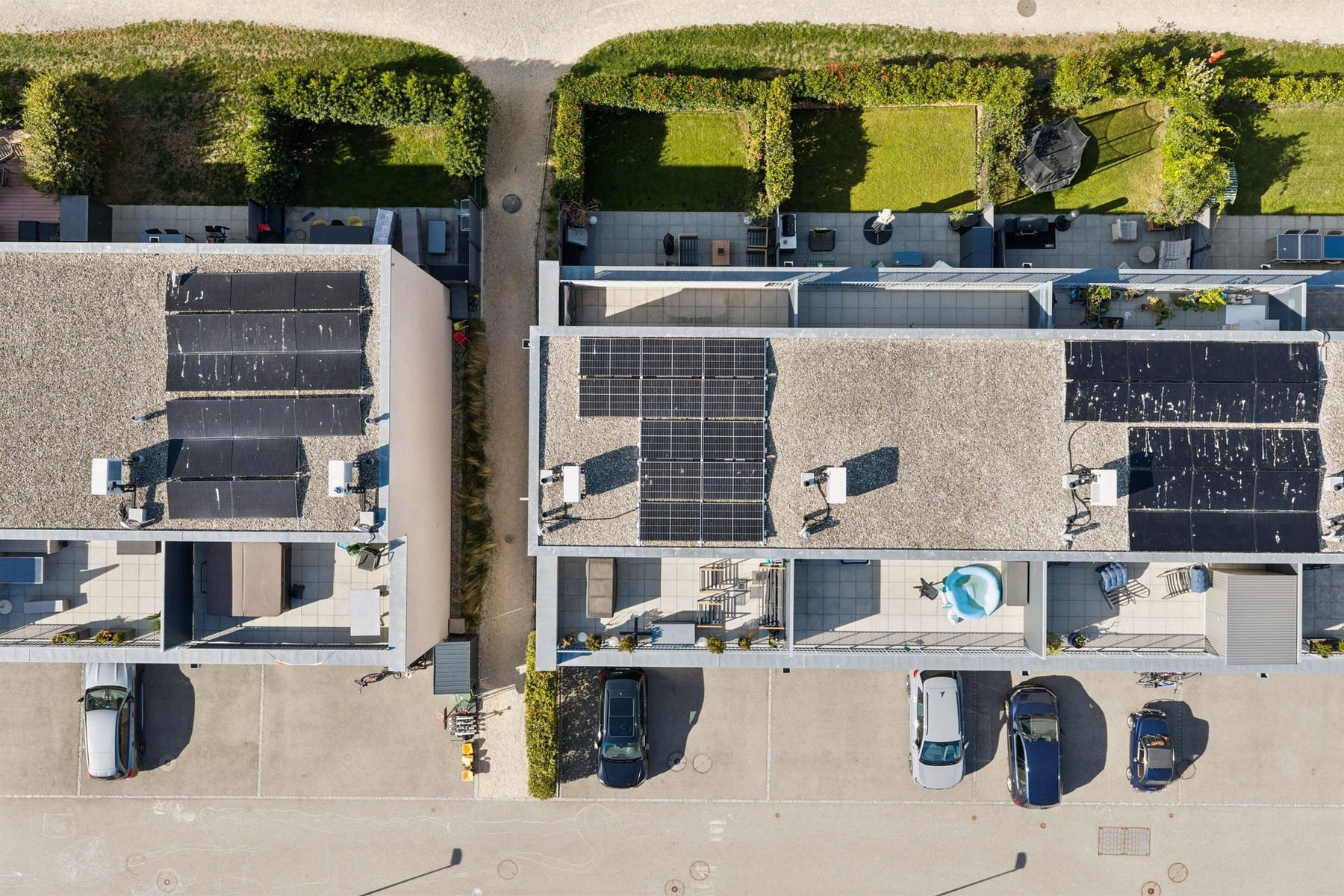  Contemporary 6.5-room townhouse in Sugiez - 物件實景