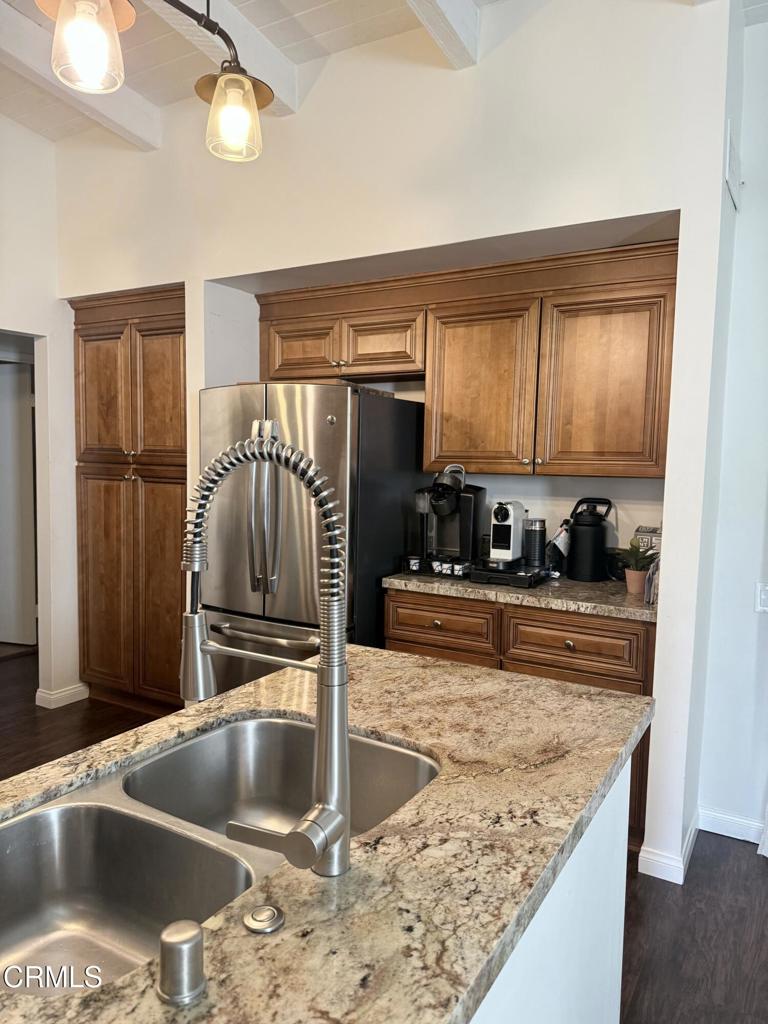 Thousand Oaks, California, 91360, United States, 3 Bedrooms Bedrooms, ,2 BathroomsBathrooms,Residential,For Sale,2005872